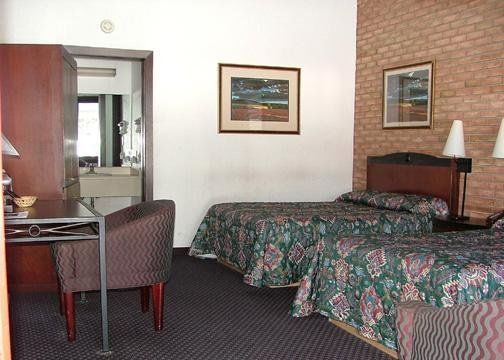 Rodeway Inn キャデラック 部屋 写真